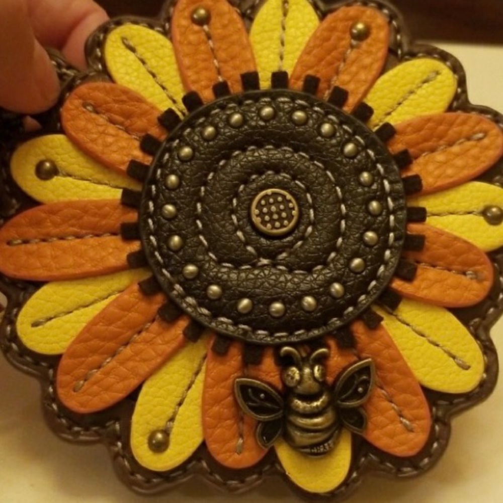 Honey Bee Sunflower Coin Purse/Key Chain - Picture 5 of 5